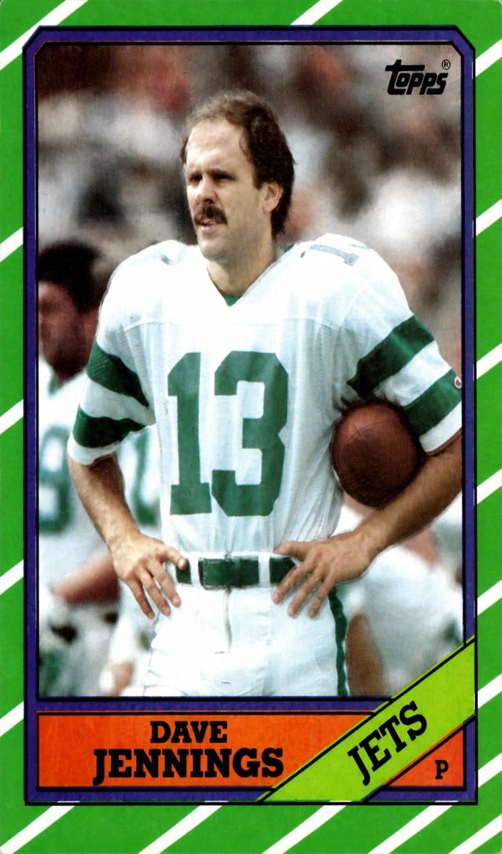 1986 Topps Football Dave Jennings #110 PSA 9