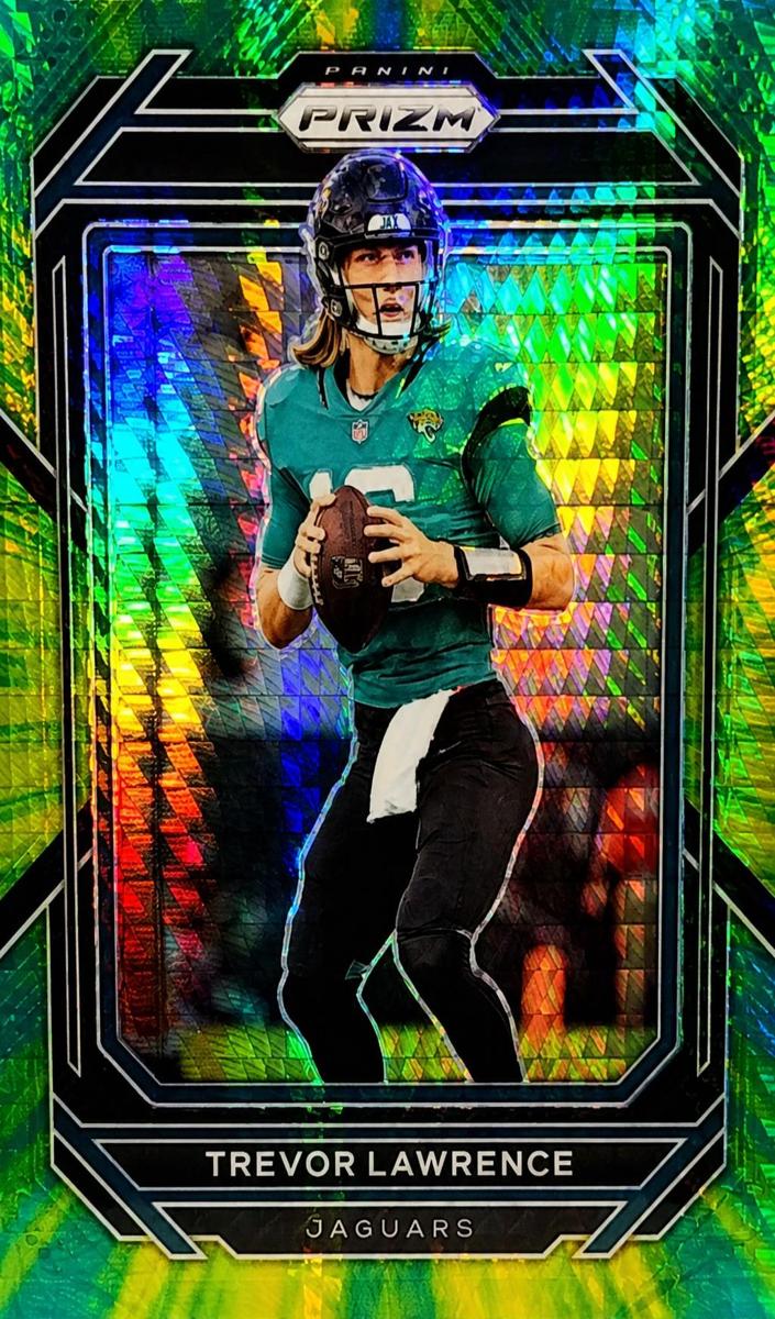 2022 Panini Prizm Football Hyper Trevor Lawrence #131 PSA 8.5