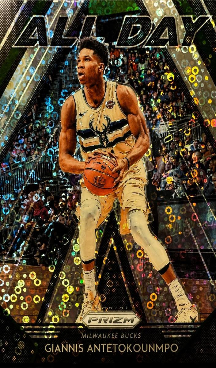 2018 Panini Prizm Basketball Silver Giannis Antetokounmpo #18