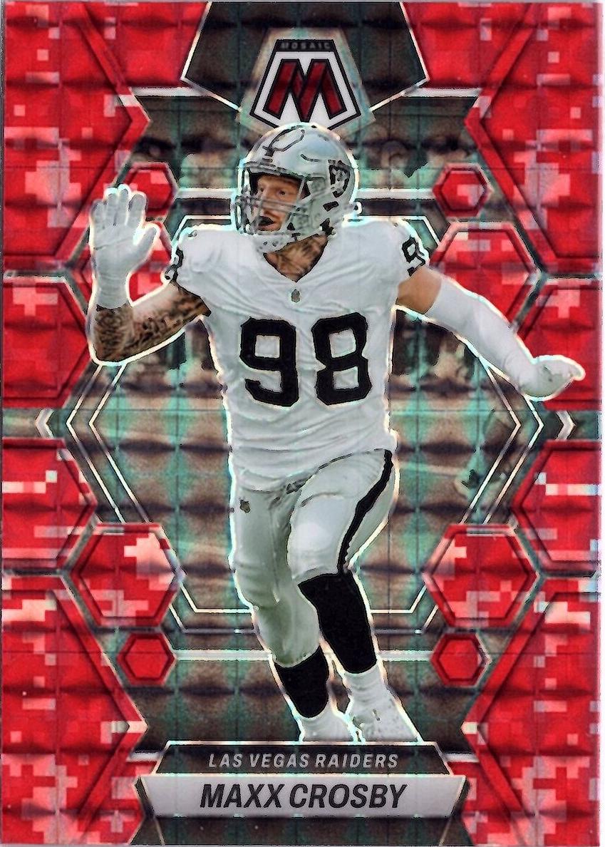 2023 Panini Mosaic Football Camo Red Maxx Crosby #123