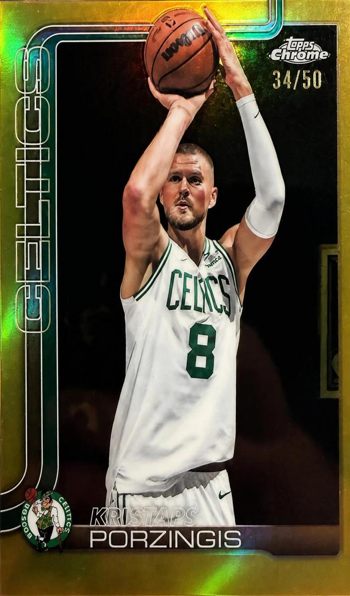 2025 Topps Chrome Basketball Gold Refractor Kristaps Porzingis #41