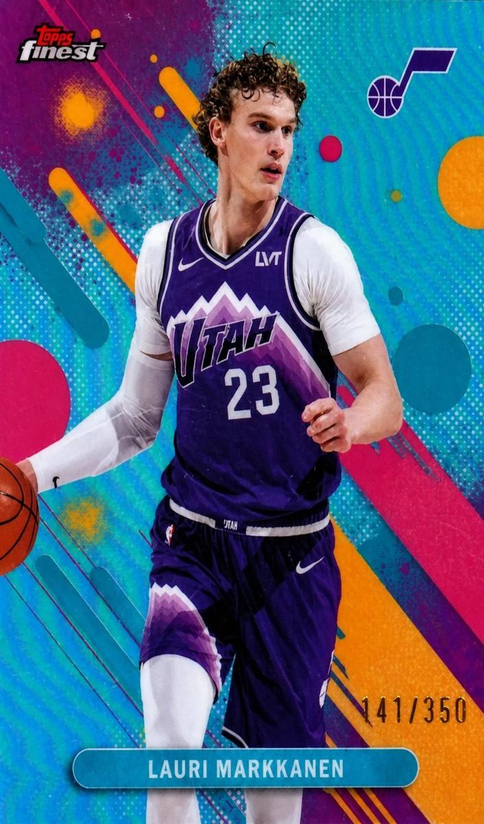 2025 Topps Finest Basketball Sky Blue Refractor Lauri Markkanen #71 CGC AUTH