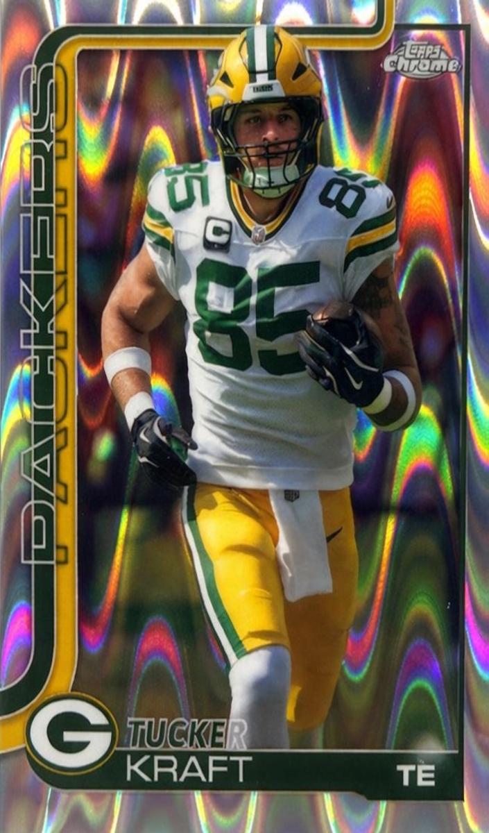 2025 Topps Chrome Football RayWave Refractor Tucker Kraft #108