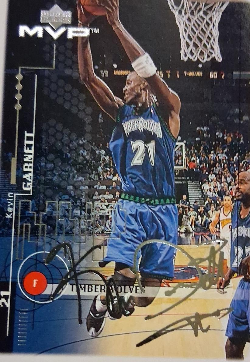 1999 Upper Deck MVP Basketball Gold Script Kevin Garnett #93 PSA 10