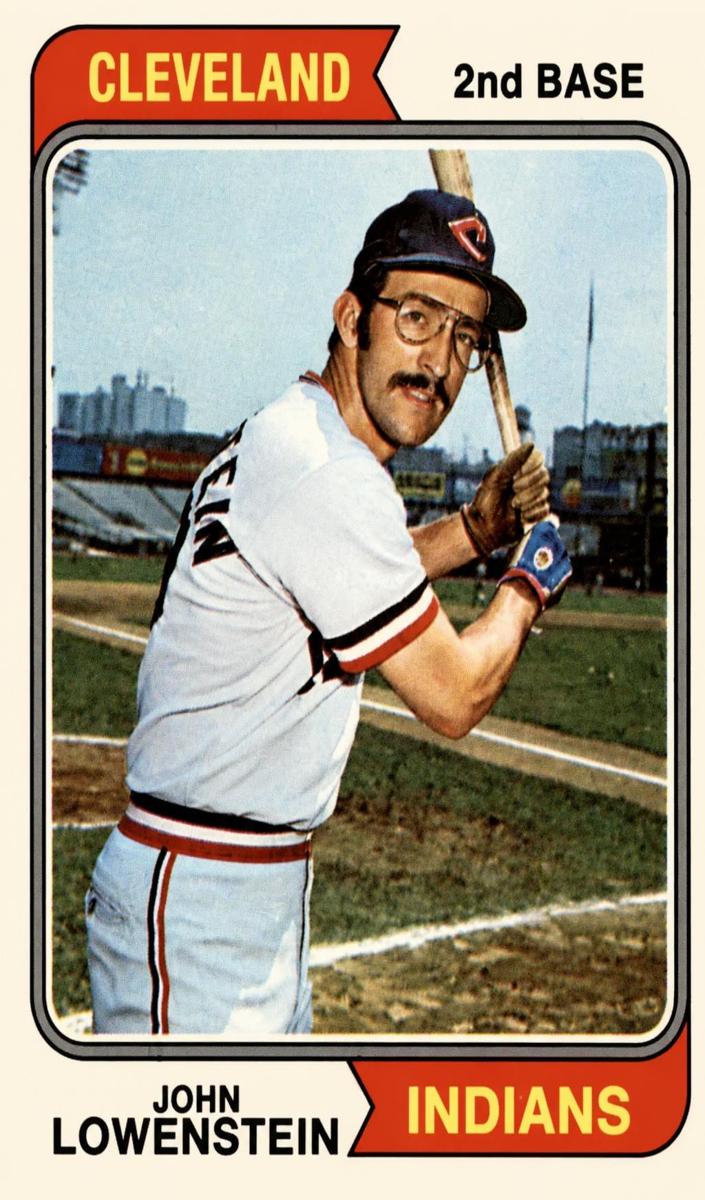 1974 O-Pee-Chee Baseball John Lowenstein #176 PSA 7