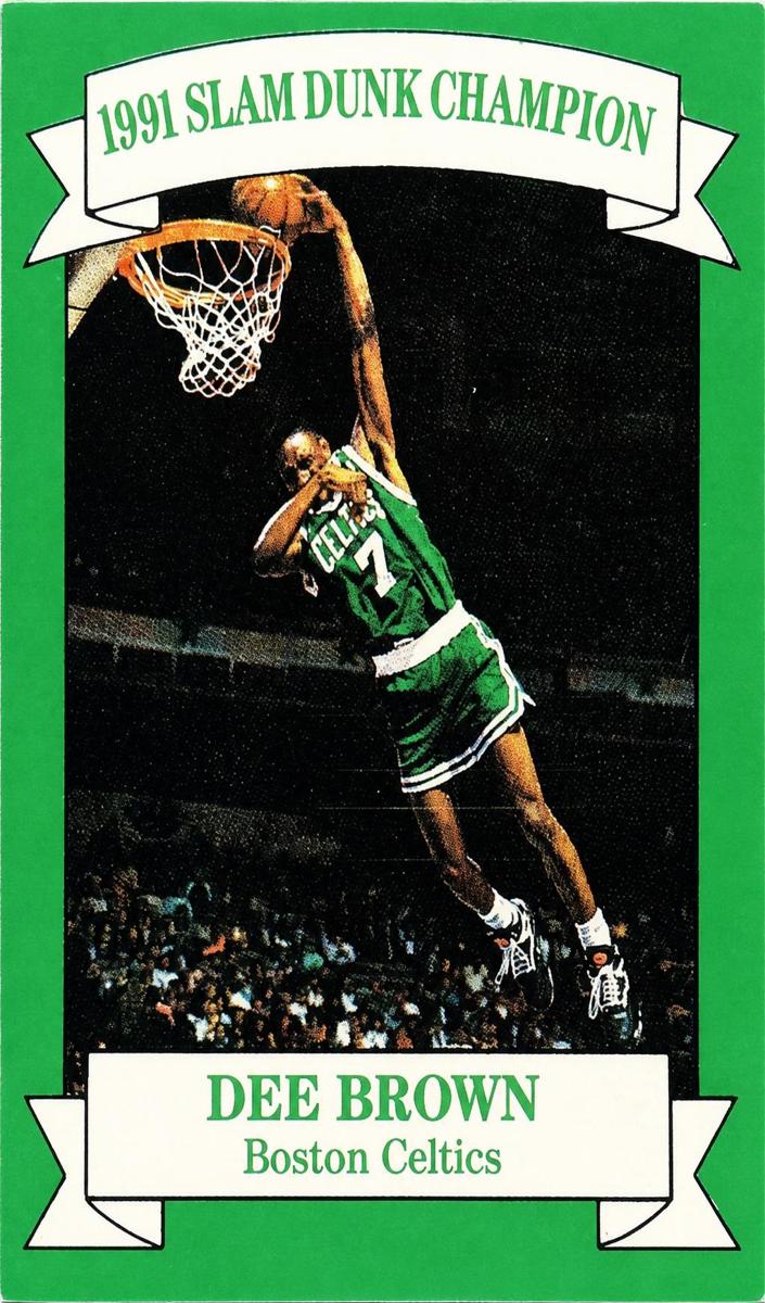 1991 Fleer Basketball Dee Brown #228 PSA 9