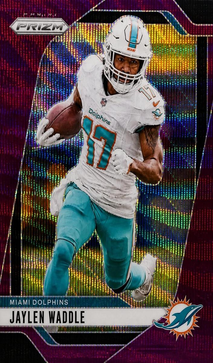 2024 Panini Prizm Football Purple Wave Jaylen Waddle #178 PSA 10