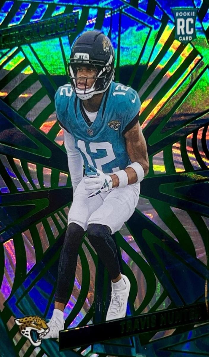 2025 Panini Revolution Football Green Swirl Travis Hunter #242