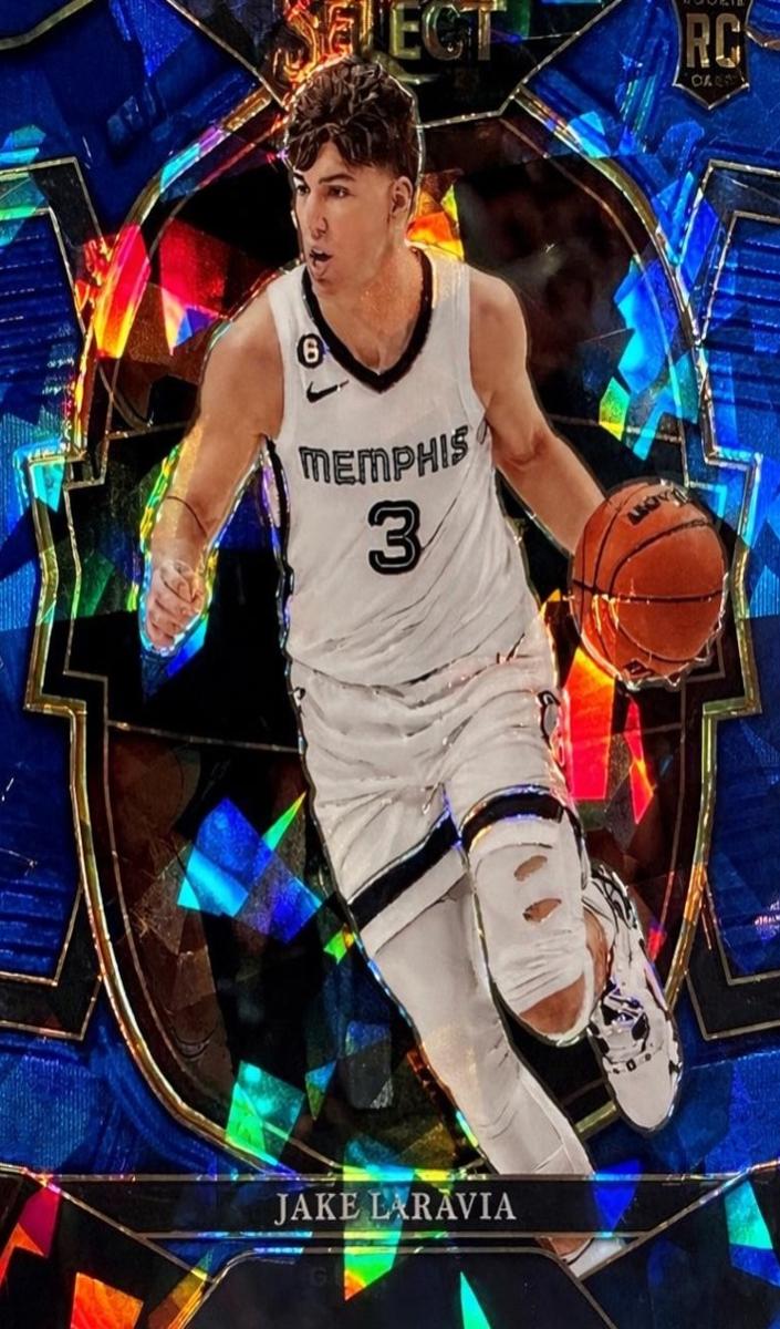 2022 Panini Select Basketball Blue Cracked Ice Jake LaRavia #94