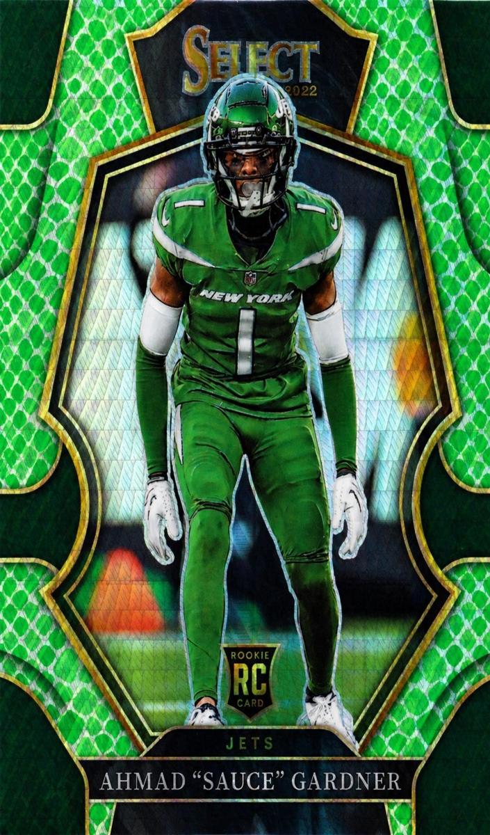 2022 Panini Select Football Dragon Scale Prizm Ahmad "Sauce" Gardner #177 PSA 7