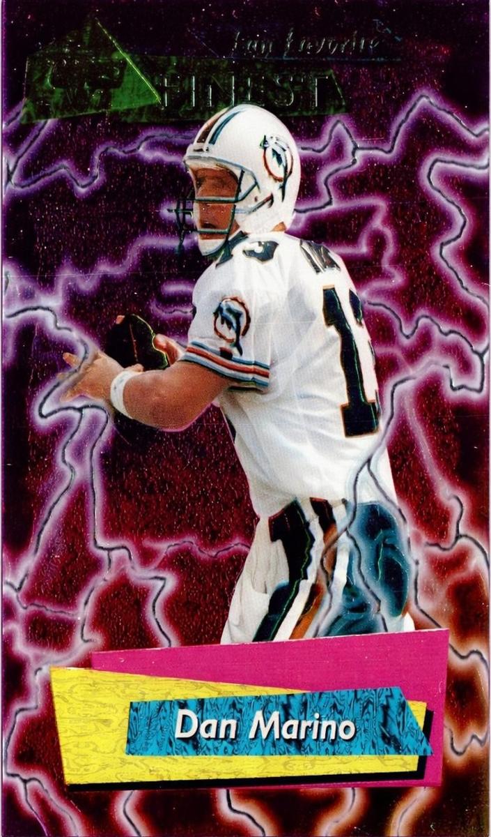 1995 Topps Finest Football Dan Marino #FF16 PSA 10