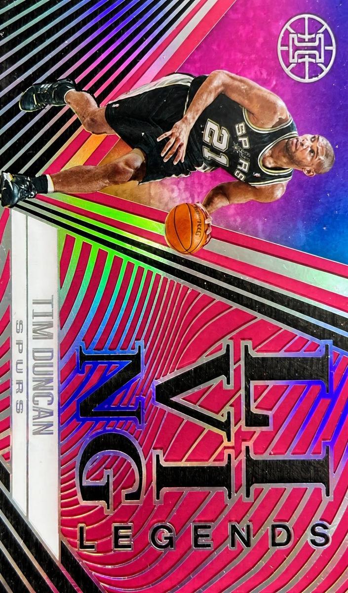 2020 Panini Illusions Basketball Pink Tim Duncan #2 PSA 9