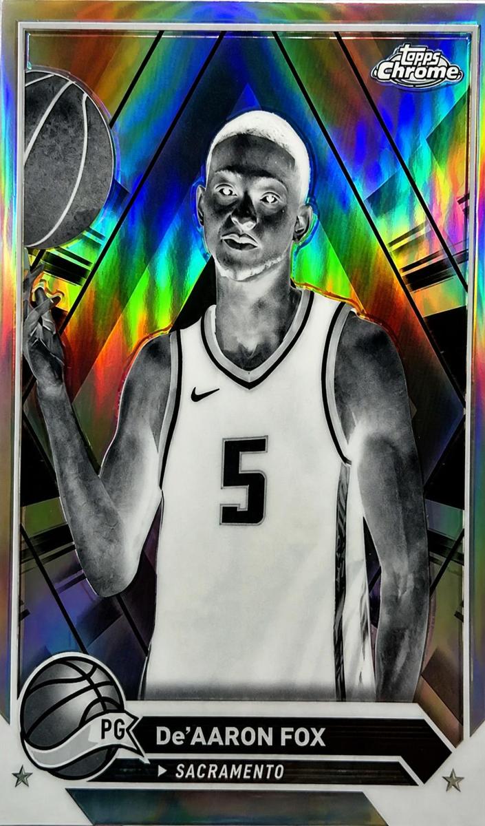 2023 Topps Chrome Basketball Negative Refractor De'Aaron Fox #117