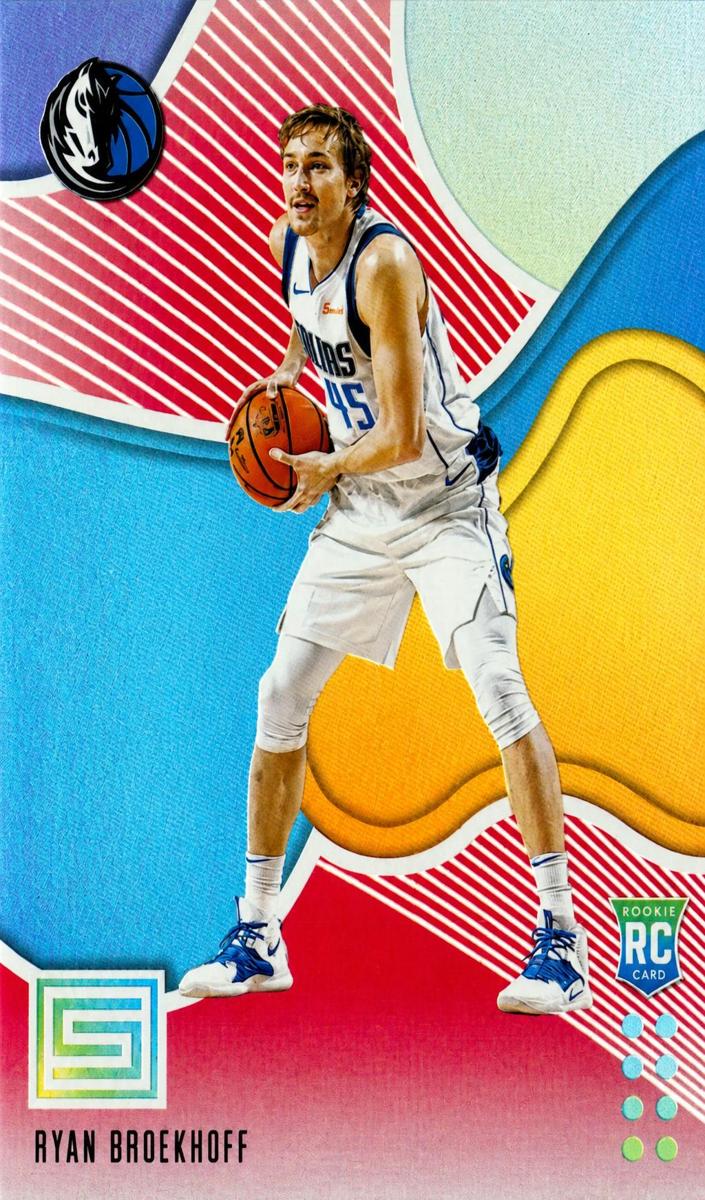 2018 Panini Status Basketball Red Ryan Broekhoff #169