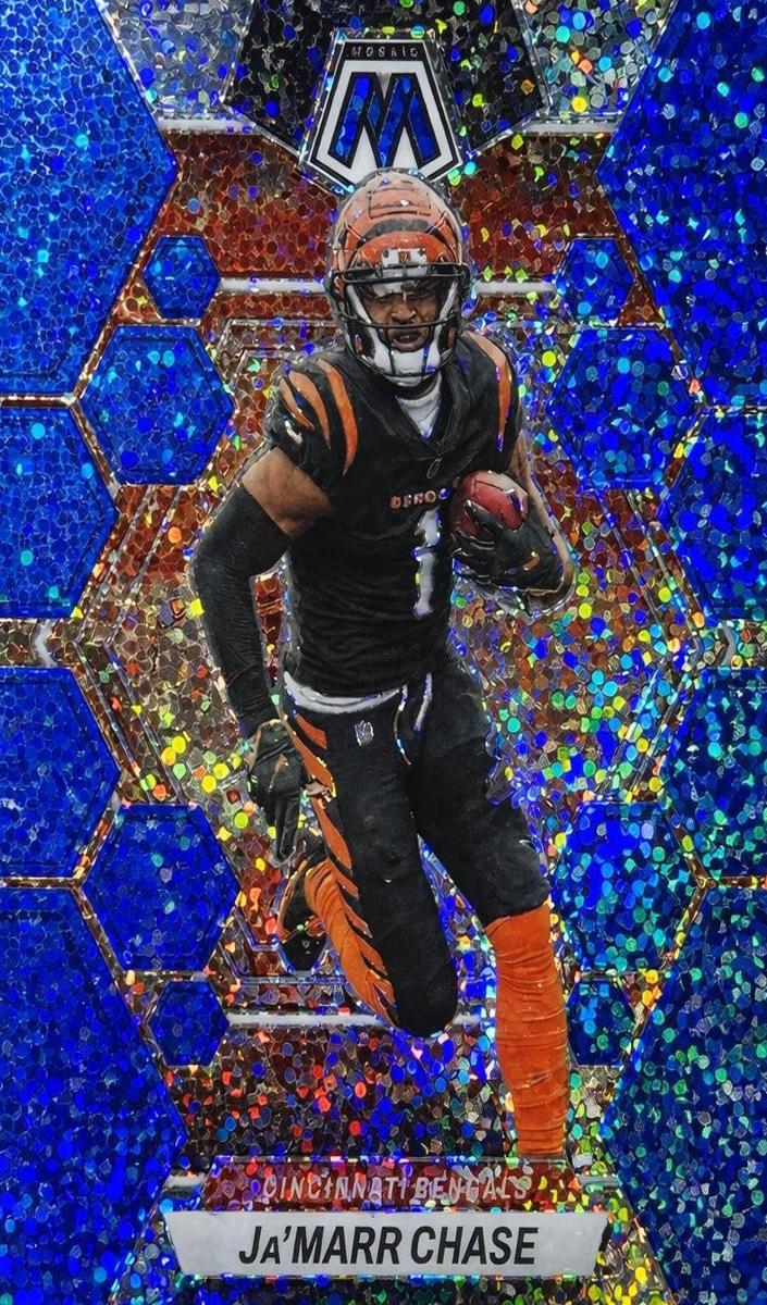 2023 Panini Mosaic Football Blue Sparkle Ja'Marr Chase #43 PSA 8