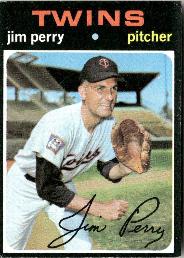 1971 Topps Baseball Jim Perry #500 PSA 7.5