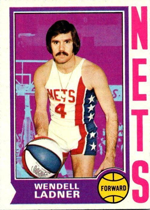 1974 Topps Basketball Wendell Ladner #244 PSA 9
