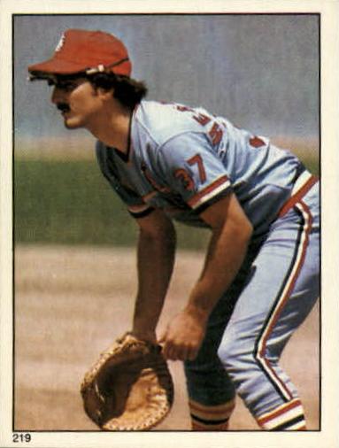 1981 Topps Stickers Baseball Keith Hernandez #219 PSA 9