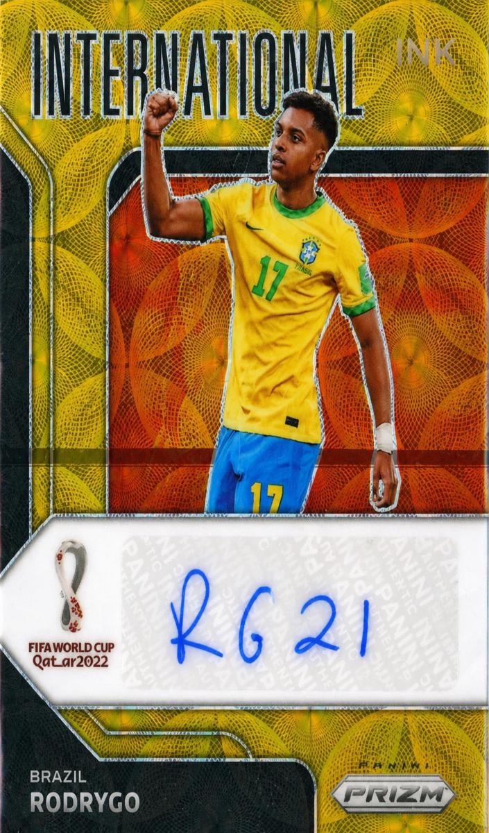 2022 Panini Prizm FIFA World Cup Qatar Soccer Choice Gold Rodrygo #22 PSA 10
