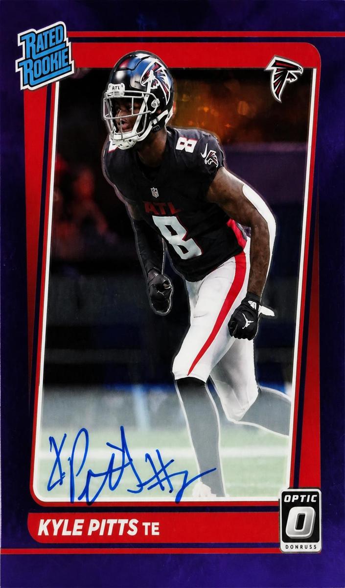 2021 Donruss Optic Football Purple Stars Kyle Pitts #211 PSA 9