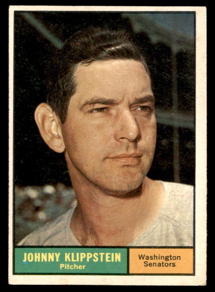 1961 Topps Baseball Johnny Klippstein #539 PSA 8