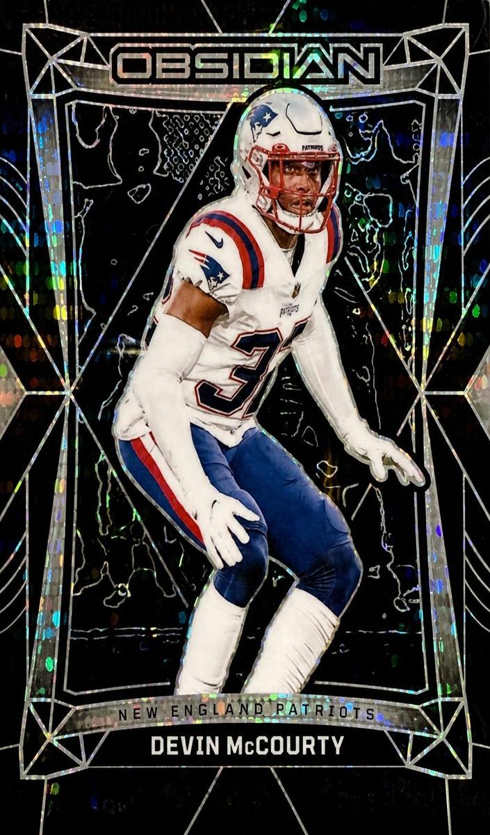 2024 Panini Obsidian Football International Devin McCourty #137