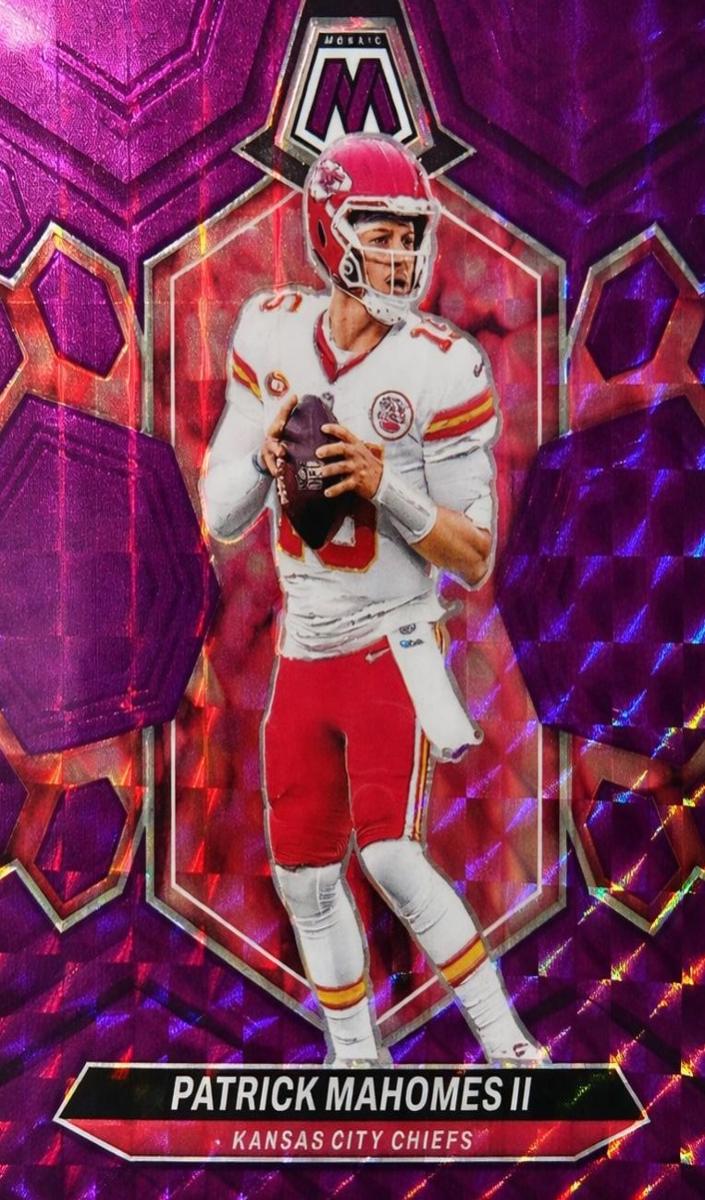 2024 Panini Mosaic Football Purple Patrick Mahomes II #106