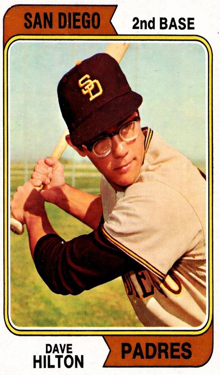 1974 Topps Baseball San Diego Dave Hilton #148 PSA 8