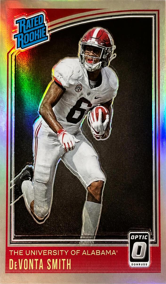 2021 Panini Chronicles Draft Picks Football DeVonta Smith #206