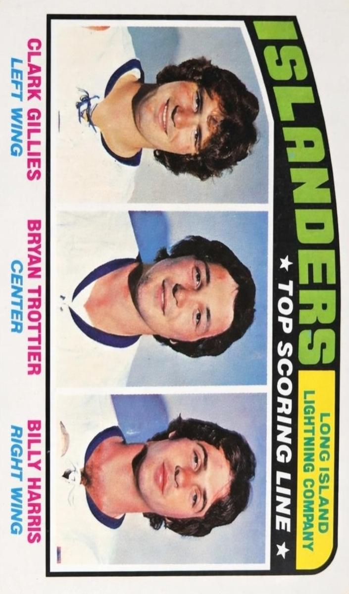 1976 Topps Hockey Clark Gillies #216 PSA 8