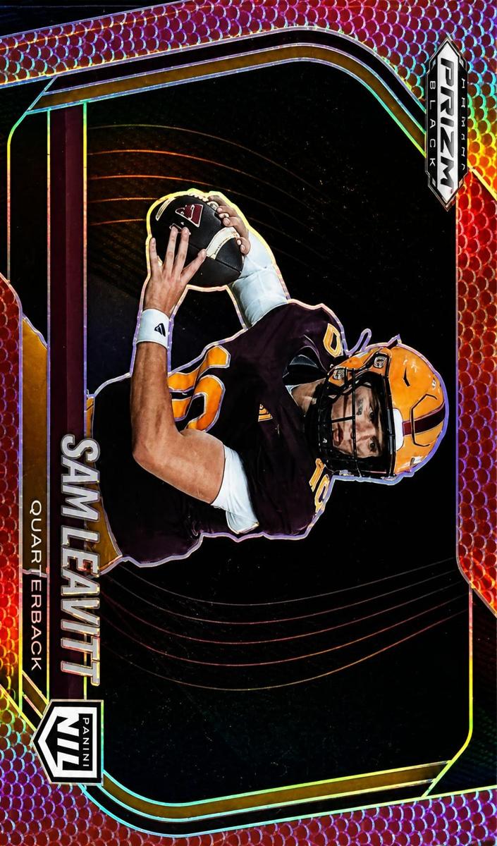 2025 Panini Prizm Black Football Football Sam Leavitt #182