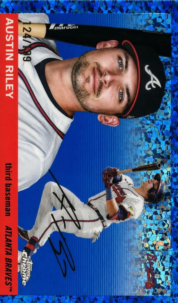 2025 Topps Chrome Platinum Baseball Blue Mini-Diamond Refractor Austin Riley #20