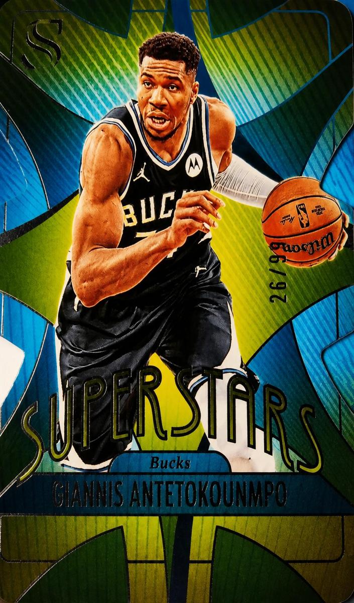2024 Panini Silhouette Basketball Giannis Antetokounmpo #17