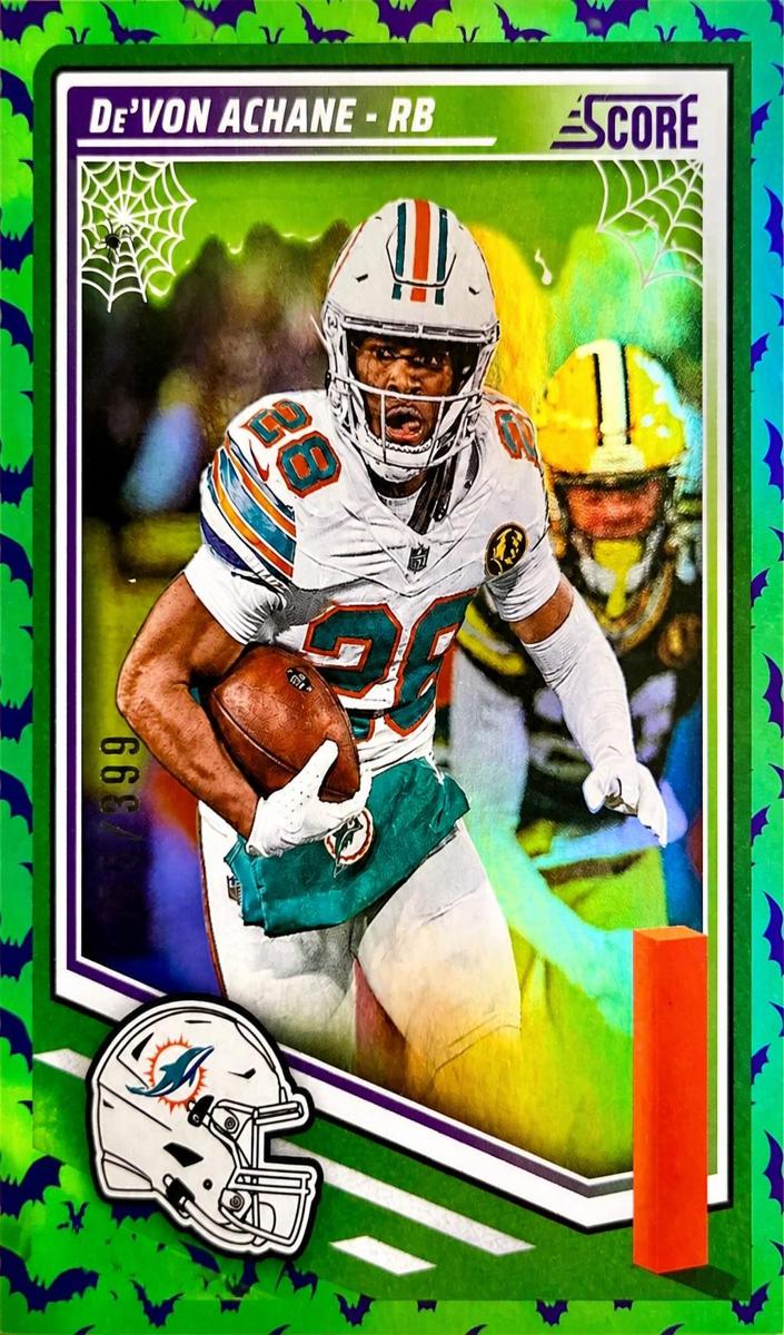 2025 Panini Score Football Bats De'Von Achane #123 PSA 10