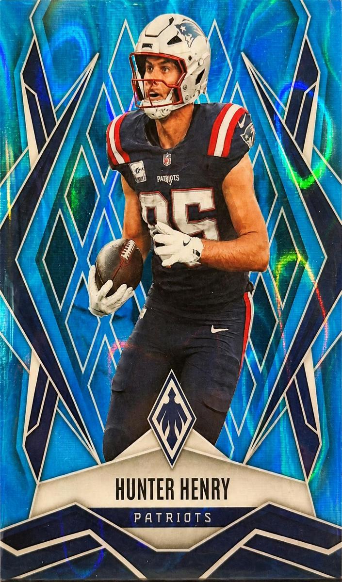 2025 Panini Phoenix Football Light Blue Lava Hunter Henry #97