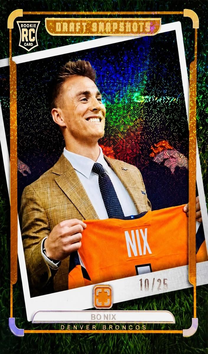 2024 Panini PhotoGenic Football Orange Bo Nix #10 PSA 9
